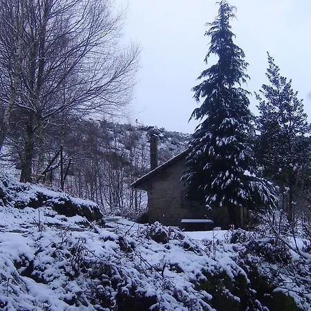 Comfortable House In Lindoso, Stunning Mountain View בית נופש *