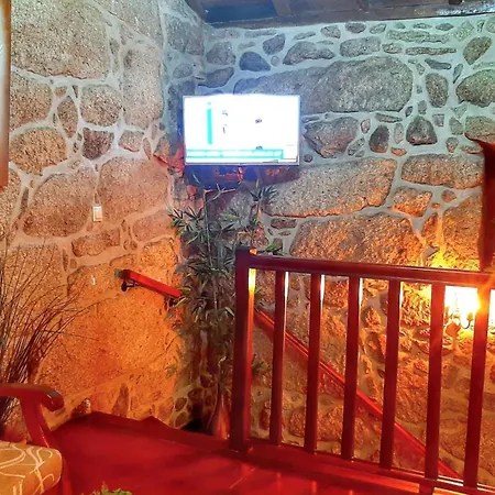 Comfortable House In Lindoso, Stunning Mountain View