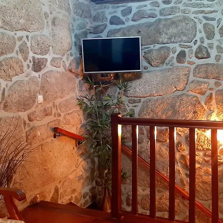 Comfortable House In Lindoso, Stunning Mountain View *