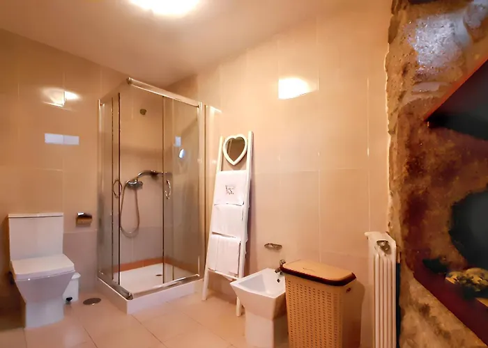 Comfortable House In Lindoso, Stunning Mountain View 펜션 *