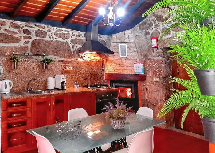 Comfortable House In Lindoso, Stunning Mountain View *
